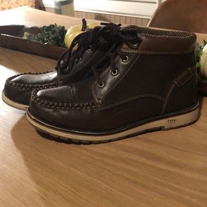 Eddie Bauer Boys Boots